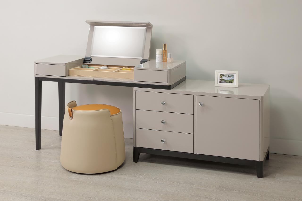 麥德琳 4尺伸縮掀鏡台組  (大櫃 )