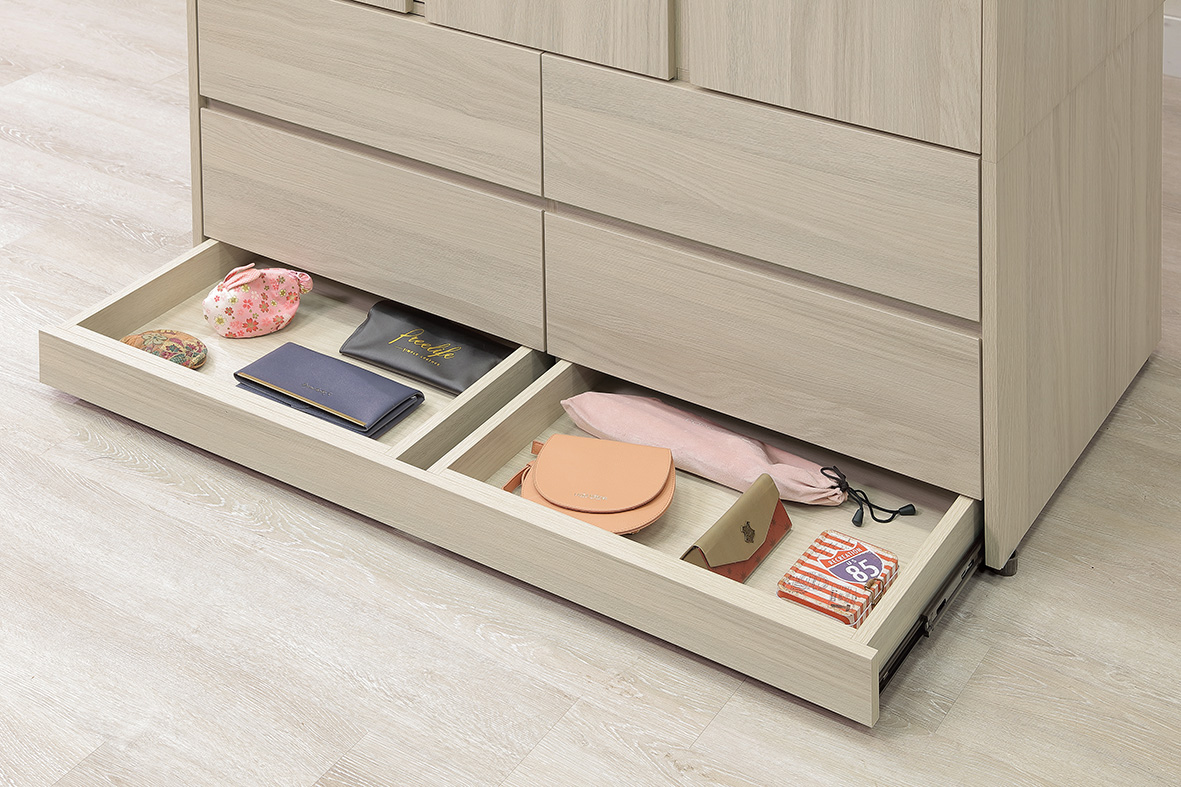 克利奧 4 × 7尺雙暗抽衣櫥