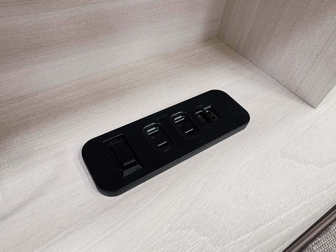 索菲亞 6尺床頭