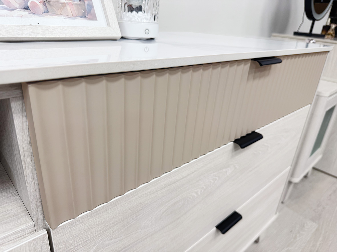 索菲亞 4尺岩板三抽收納櫃