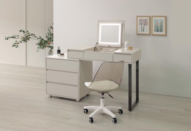 諾瑪3.3尺伸縮鏡台